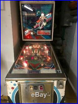 Vintage 1974 Williams Skylab Pinball Machine in Working Condition. Great Shape