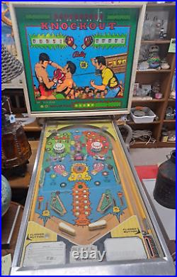 Vintage KnockOut pinball machine WORKS