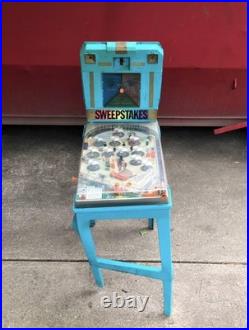 Vintage Marx Sweepstakes Electric Horse Racing Pinball Machine G-400
