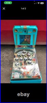 Vintage Marx Sweepstakes Electric Horse Racing Pinball Machine G-400