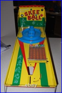 Vintage Marx Toy Skee Ball Automatic Score Tin Litho Tabletop Arcade Game Metal
