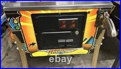 WILLIAMS INDIANA JONES PINBALL MACHINE BEAUTIFUL CONDITION COLOR DMD LEDs