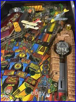 WILLIAMS INDIANA JONES PINBALL MACHINE BEAUTIFUL CONDITION COLOR DMD LEDs