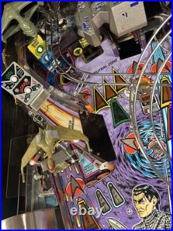 WILLIAMS STAR TREK NEXT GENERATION PINBALL MACHINE BEAUTIFUL CONDITION LEDs