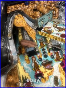 WILLIAMS WHITEWATER PINBALL MACHINE BEAUTIFUL CONDITION COLOR DMD LEDs WILLIAMS WHITEWATER PINBALL MACHINE BEAUTIFUL CONDITION COLOR DMD LEDs