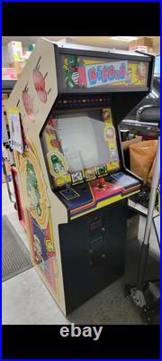 WORKING ORIGINAL DIG DUG CLASSIC ARCADE GAME STAND UP MACHINE by ATARI 1980's