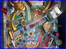 Williams Earthshaker Pinball Machine LEDs. Works Great Plays Great Home Usage
