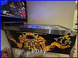Williams PIN. BOT Pinball Machine 1987 LED Upgrades Restored/Updated
