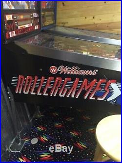 Williams Rollergames Pinball Machine