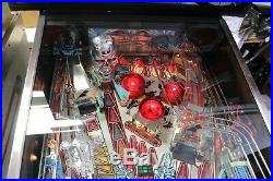 Williams T2 Terminator 2 Judgment Day Pinball Machine Nice Condition
