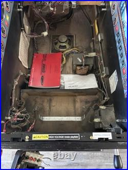 Williams The Getaway High Speed II Pinball Machine! Restored