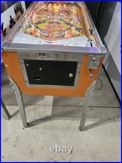Wing Ding pinball machine Rare! Nice! Will Ship