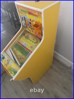 Working Kiddie Pinball Arcade Machine Excellent Condition with Keys & Balls