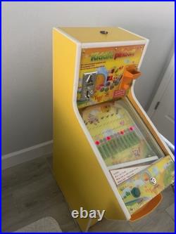 Working Kiddie Pinball Arcade Machine Excellent Condition with Keys & Balls