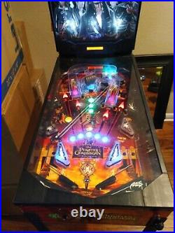 ZIZZLE Pirates of the Caribbean At World's End Pinball Machine