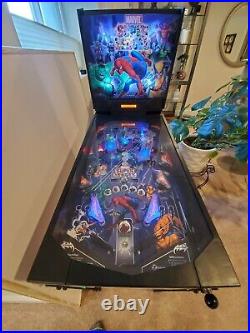 Zizzle Marvel Superheroes pinball machine. Used great condition 54x32x18