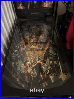 Zizzle Pirates of the Caribbean Dead Man's Chest Pinball Machine 2006