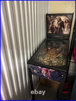Zizzle Pirates of the Caribbean Dead Man's Chest Pinball Machine 2006